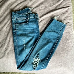 Good American blue jeans